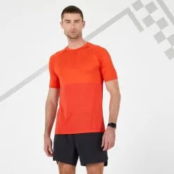 CAMISETA RUNNING HOMBRE TRANSPIRABLE KIPRUN CARE AMARILLO -Running comercio camiseta running hombre transpirable kiprun care rojo edicion limitada