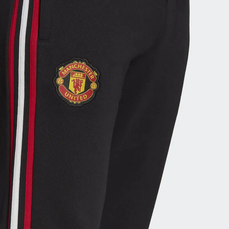 ADIDAS Pantalón Manchester United DNA 3 Bandas 7 ADIDAS Pantalón Manchester United DNA 3 Bandas - Imagen 5